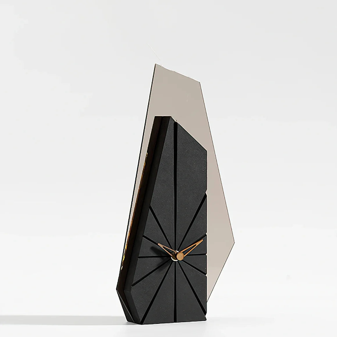 Bold geometric desk clock - Soarley studio lighting